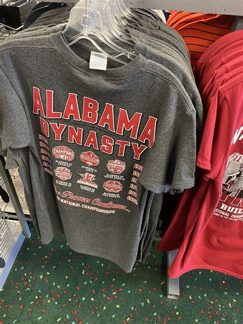 Bama fever - Nov 26, 2022 · Bama Fever-Tiger Pride has two stores in one, with one half dedicated to apparel and other merchandise for Auburn fans and the other half providing for the needs of Alabama fans. According to the company's president, Tyler Tomlinson, Iron Bowl week means all hands are on deck to ensure shirts and other apparel get to stores in time for the fans. 
